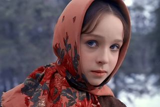 Natalja Sedykh z Mrazíka slaví 78 let a je k nepoznání. Na Nastěnce se podepsaly roky mimo film i složitý osobní život